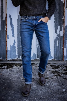 Man Dustee Slim Break | Freeman T. Porter Slims