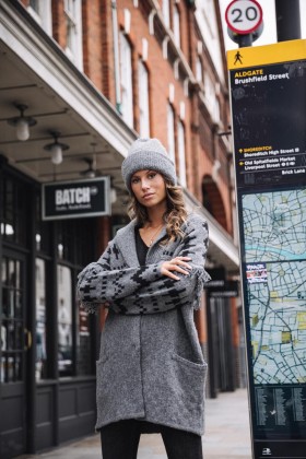  Gelia Grey Feminino | Malhas Freeman T. Porter