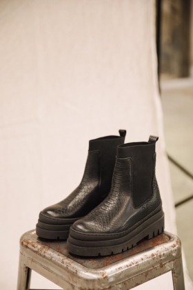  Sapatos Janine Black para mulheres | Freeman T. Porter