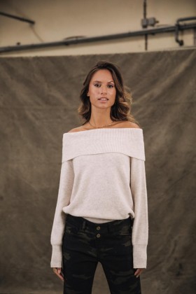  Polina Branco Areia Feminina | Malhas Freeman T. Porter