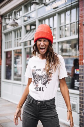  Léinte Féileacán Suria Bán | Léinte T Freeman T. Porter