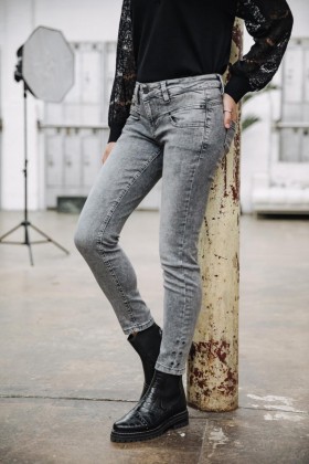  Kobieta Alexa Cropped Milton | Freeman T. Porter Cropped