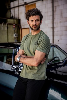  هوم إيفاندر هوت شوت وينتر موس | تيشيرتات وقمصان بولو من فريمان تي بورتر